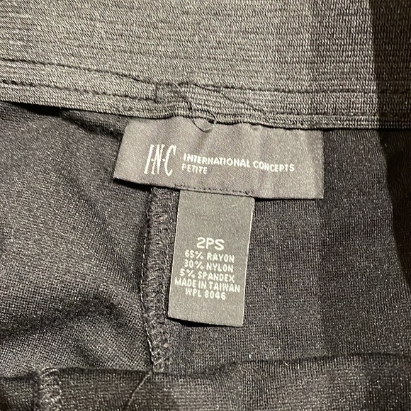 INC International Concepts- Petite Black Seamless Leggings - Picture 5 of 6